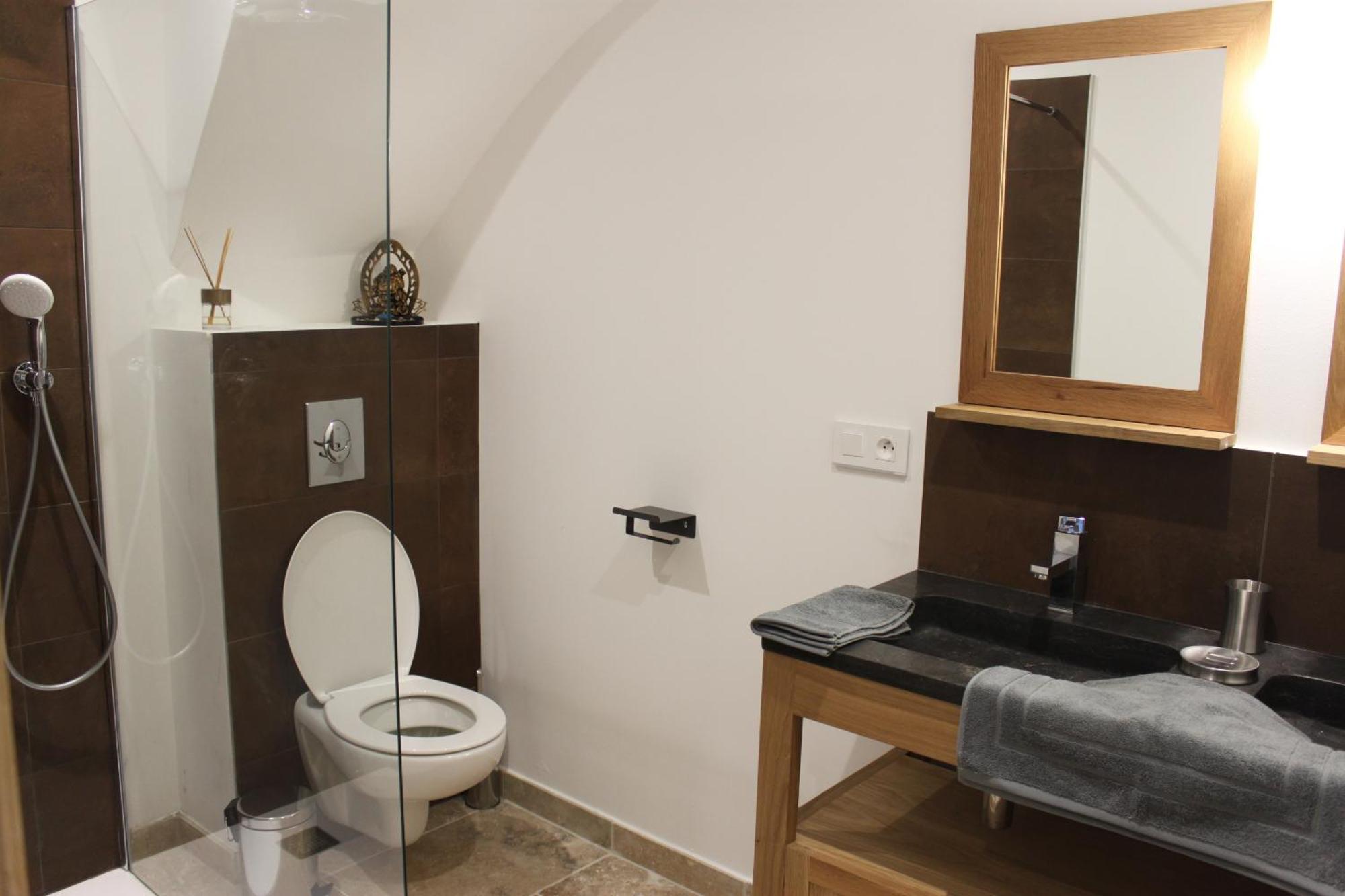 Les Secrets De L'Isle LʼIsle-sur-la-Sorgue Quarto foto